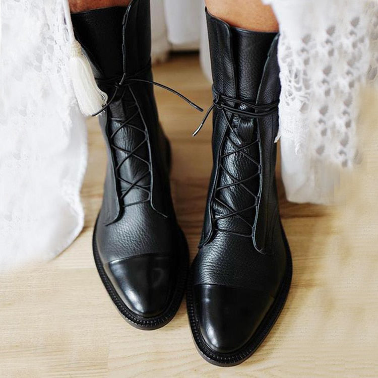 Julia │ Women's Leather Boots With Cushioned Interior And Thick Sole