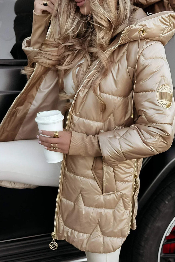 Oliver │ Women's Hooded Puffer Jacket With Diamond Quilting And Gold-Tone Hardware